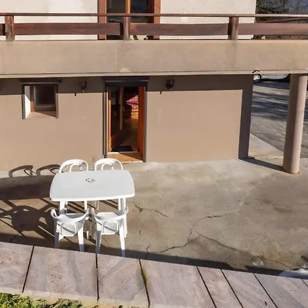 Le Daguet Apartamento Sallanches